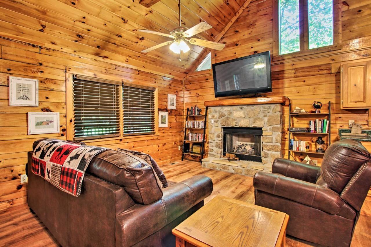 Charming Pigeon Forge Cabin With Private Hot Tub! Сев'єрвілл Екстер'єр фото